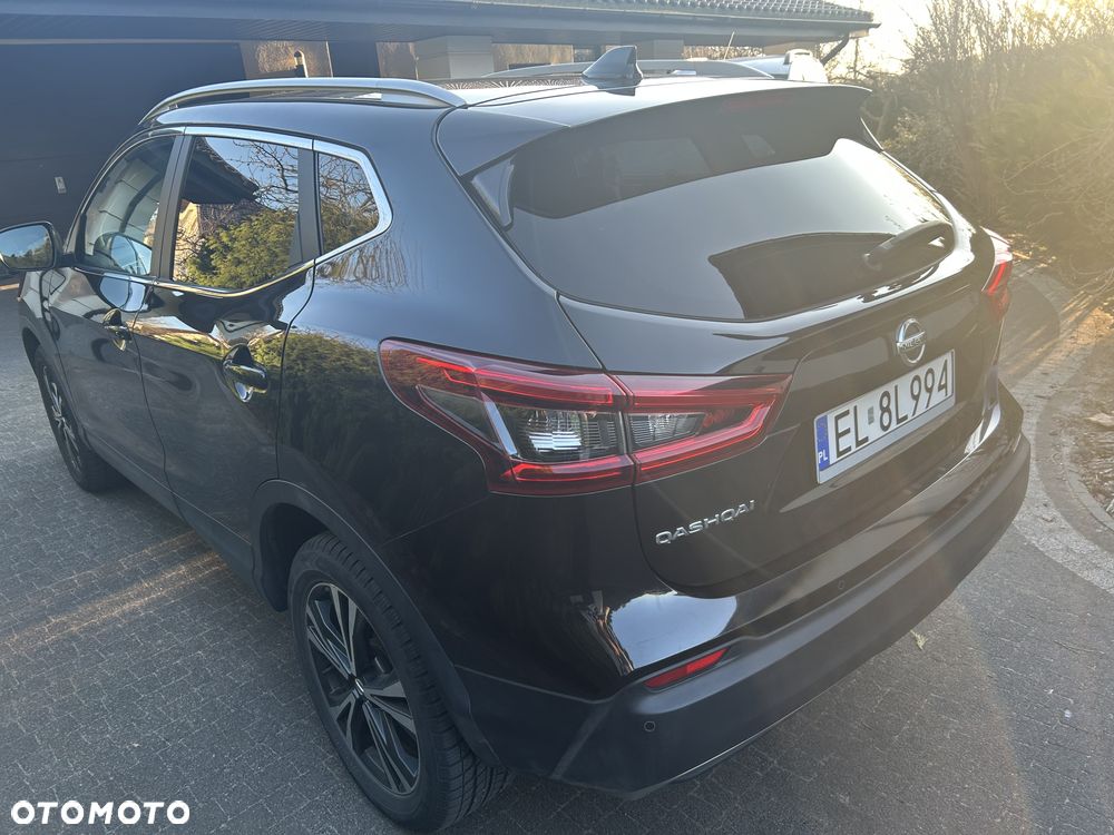 Nissan Qashqai 1.3 DIG-T N-Connecta - 2
