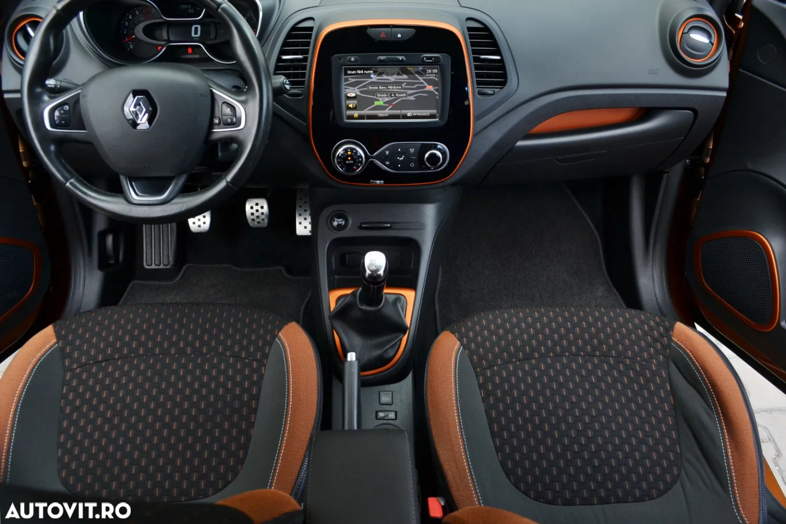 Renault Captur (ENERGY) TCe 90 INTENS - 16