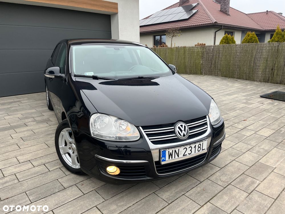 Volkswagen Jetta 1.9 TDI Comfortline - 5