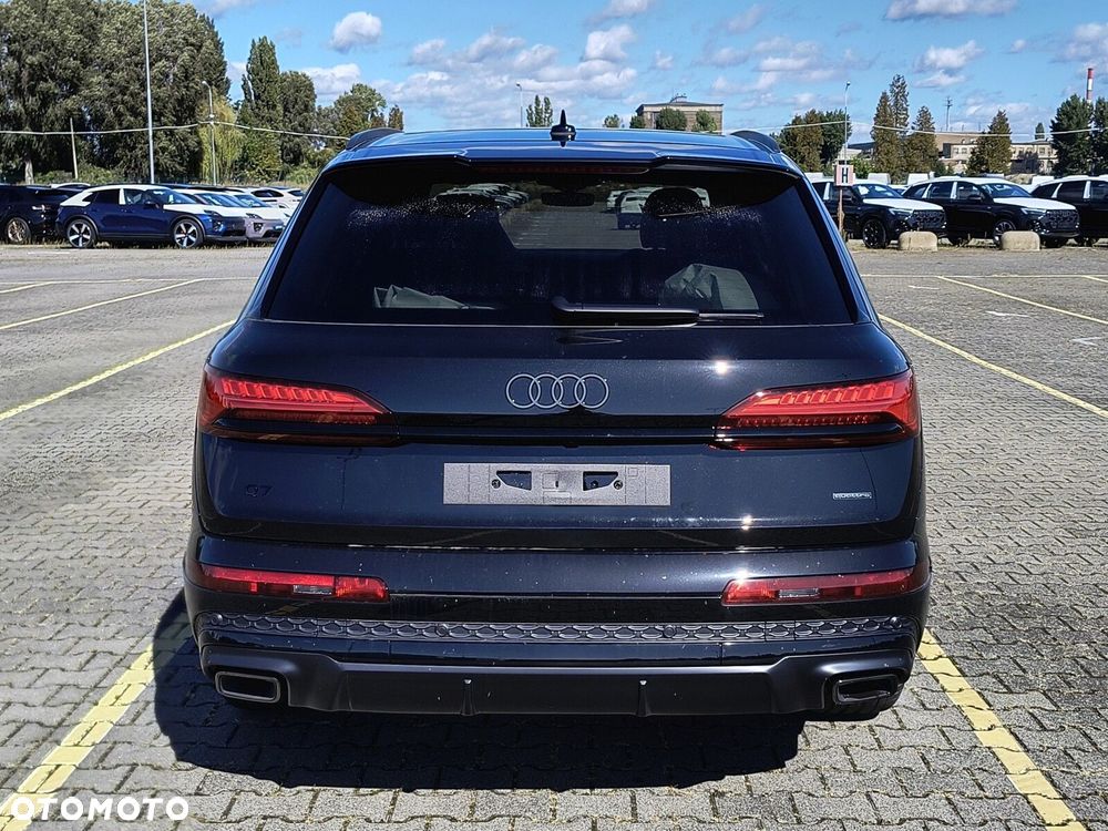 Audi Q7 - 9
