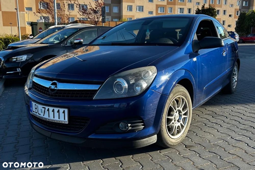 Opel Astra 1.8 Sport - 1