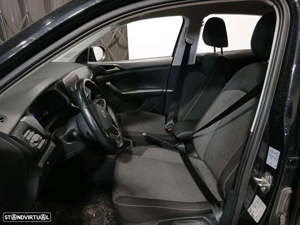 VW T-Cross 1.0 TSI Urban DSG - 11