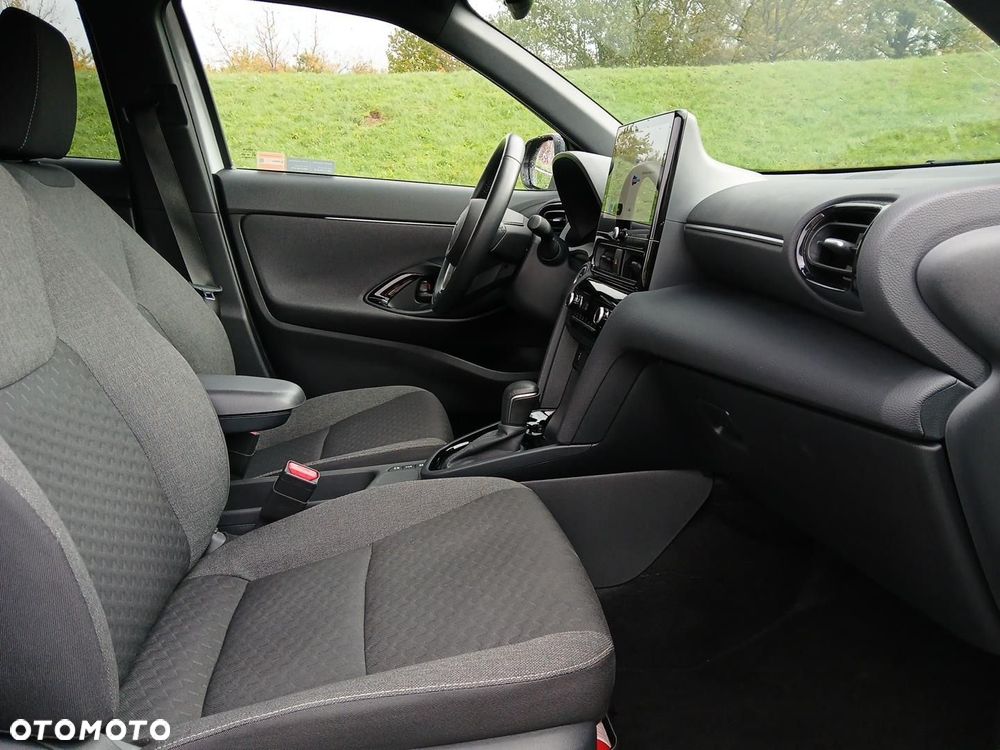 Toyota Yaris Cross Hybrid 1.5 Style - 16