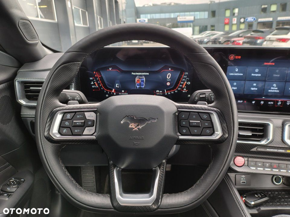 Ford Mustang - 10