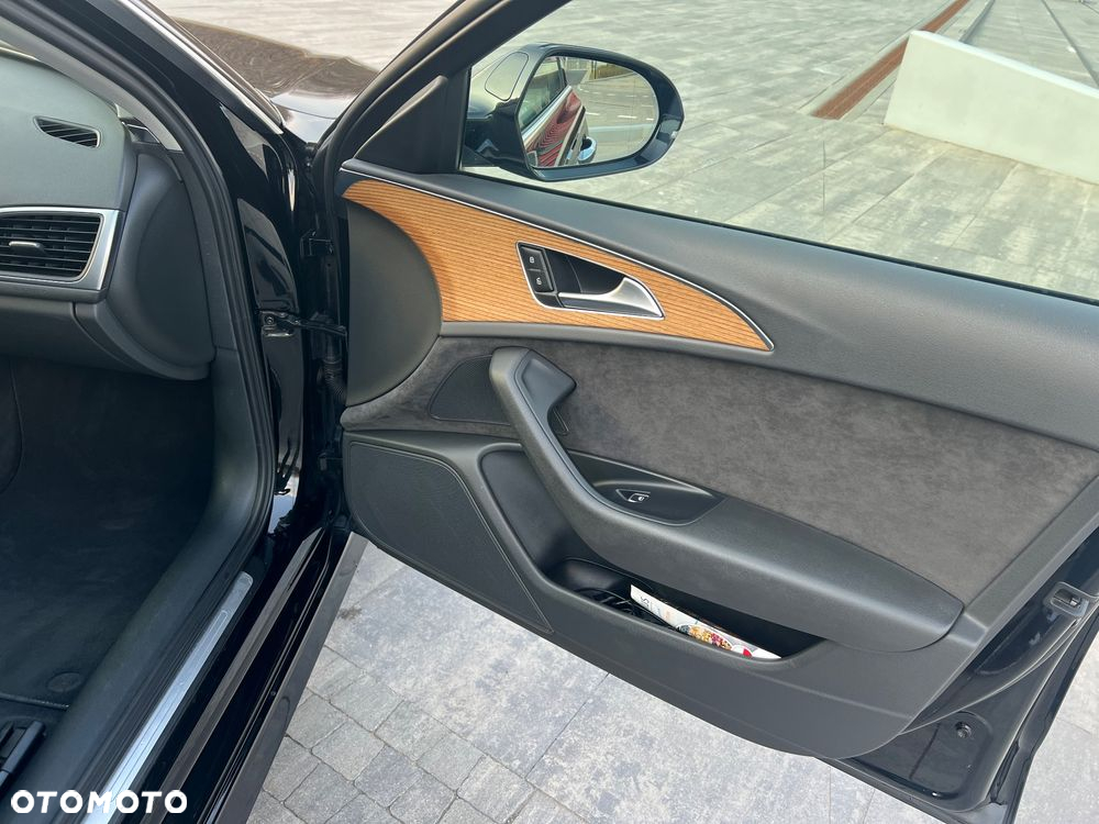 Audi A6 Avant 2.0 TDI Ultra DPF S tronic - 26