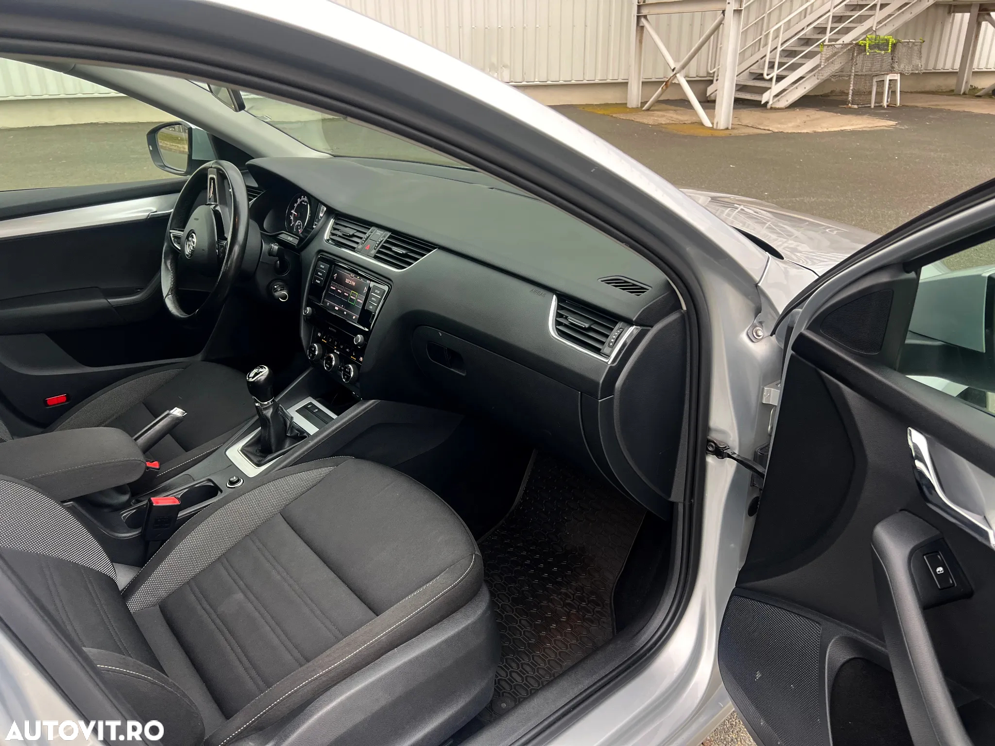 Skoda Octavia 1.6 TDI Style - 14