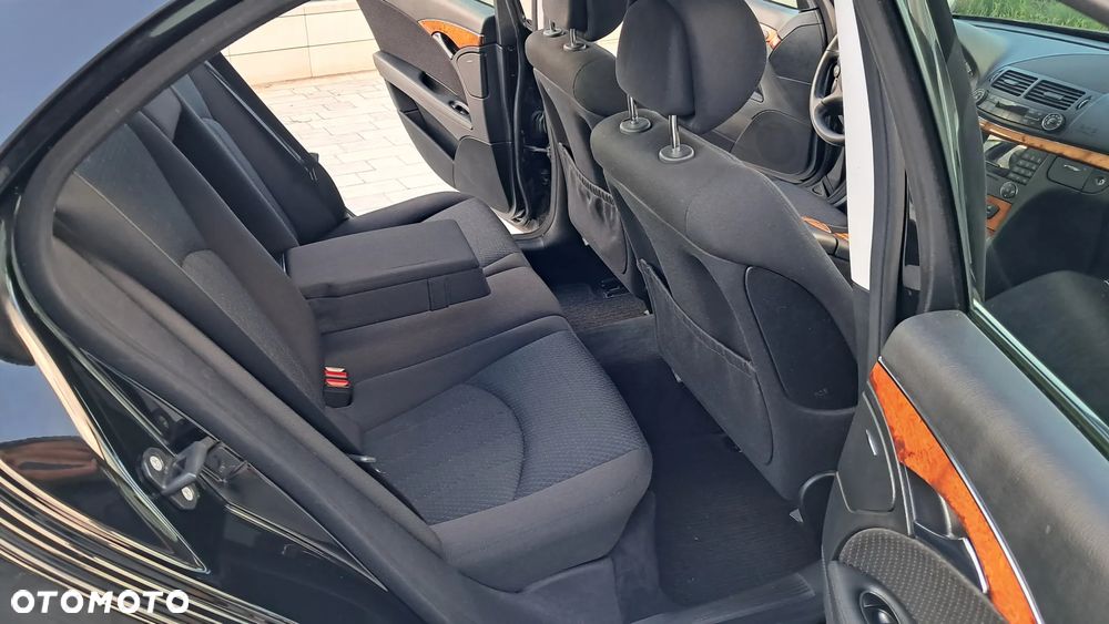 Mercedes-Benz Klasa E 200 Kompressor Elegance - 17