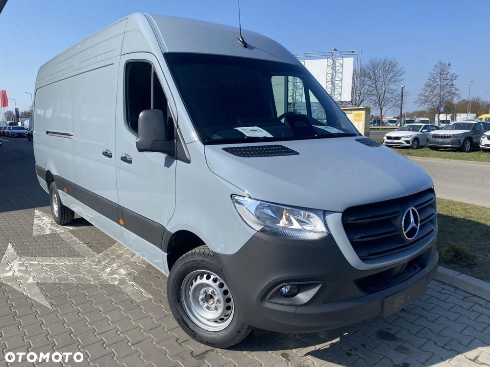 Mercedes-Benz Sprinter - 3