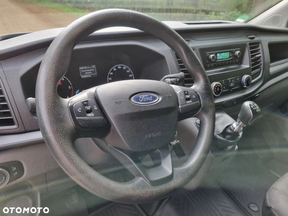Ford Transit Custom - 11