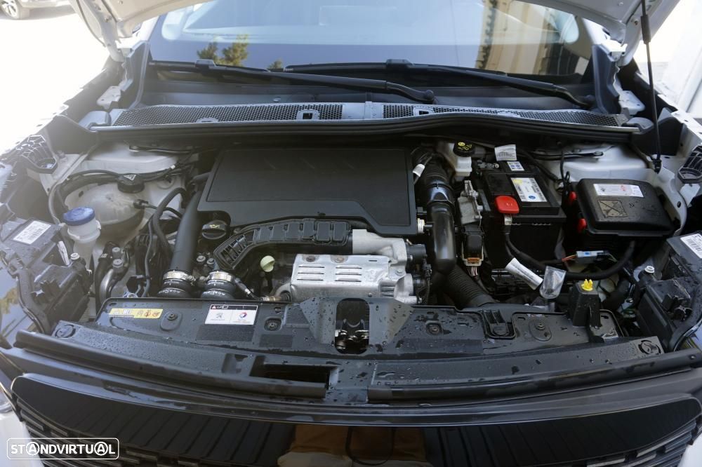 Peugeot 2008 PureTech 100 Allure - 29