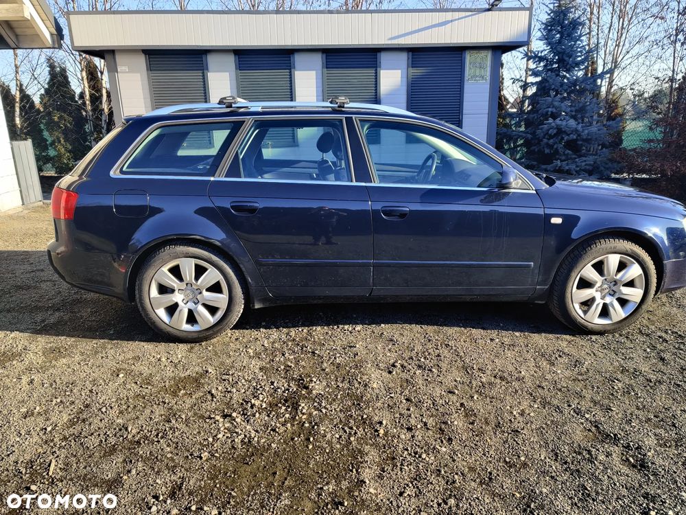 Audi A4 Avant 2.0 TDI - 22