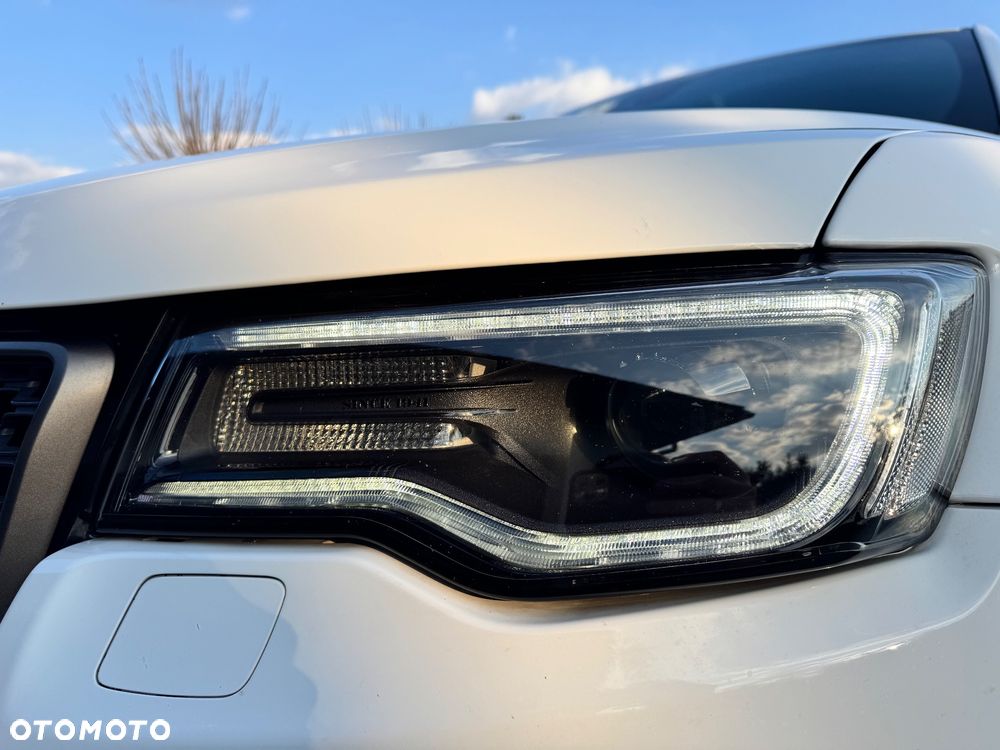 Jeep Grand Cherokee 3.0 CRD 75th Anniver - 31