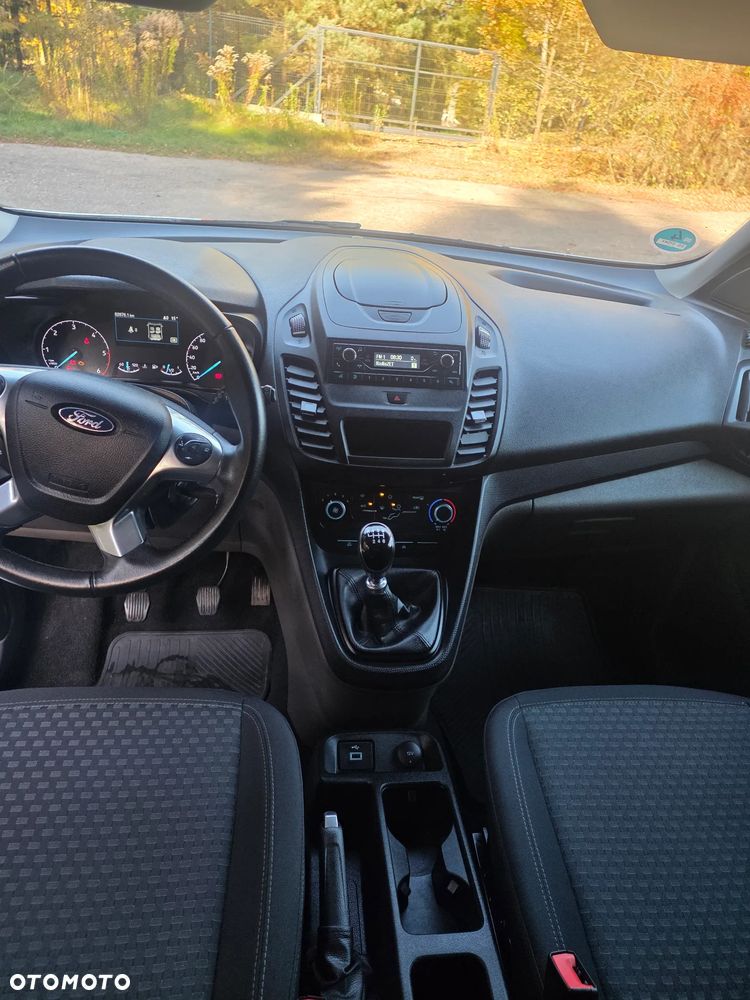 Ford Transit Connect - 10