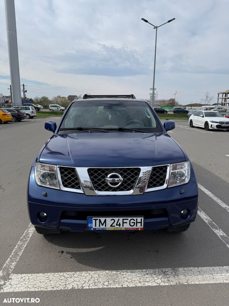 Nissan Pathfinder 2.5 dCi Aut LE - 1