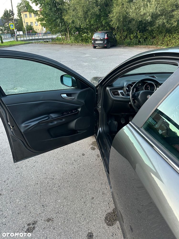 Alfa Romeo Giulietta 2.0 JTDM Progression - 12