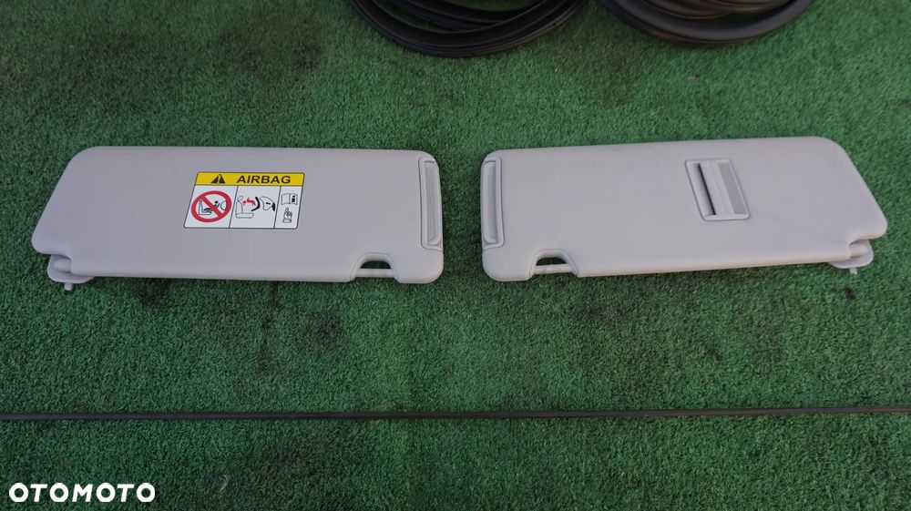 Hyundai Tucson III oslona daszek przeciwsloneczny - 1