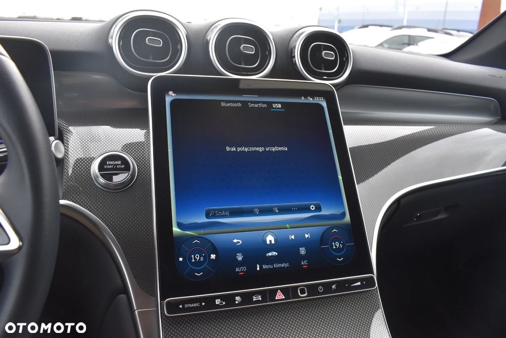 Mercedes-Benz GLC 300 de PHEV 4-Matic Avantgarde - 32