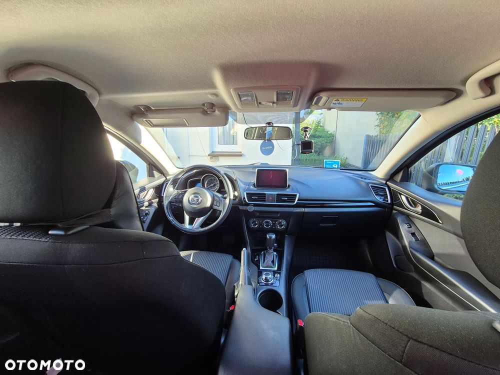 Mazda 3 - 8