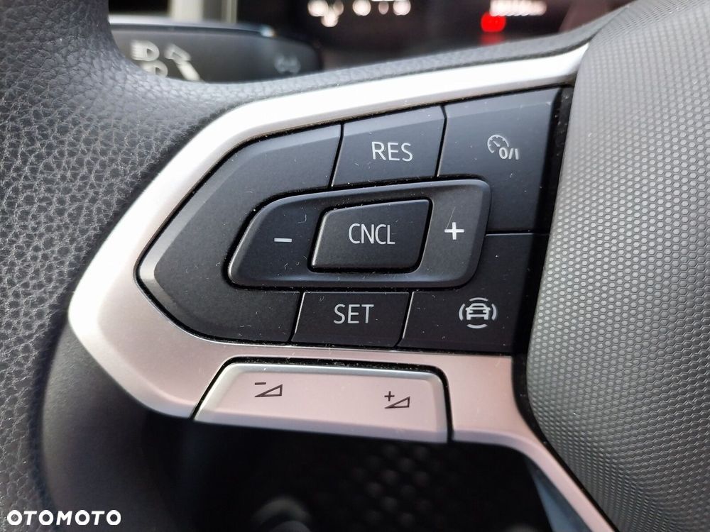 Volkswagen Polo - 16