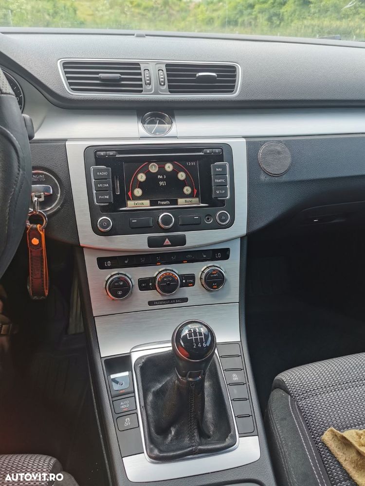 Volkswagen Passat CC - 10