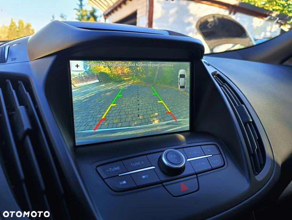 Ford Kuga 2.0 TDCi 2x4 Titanium - 7