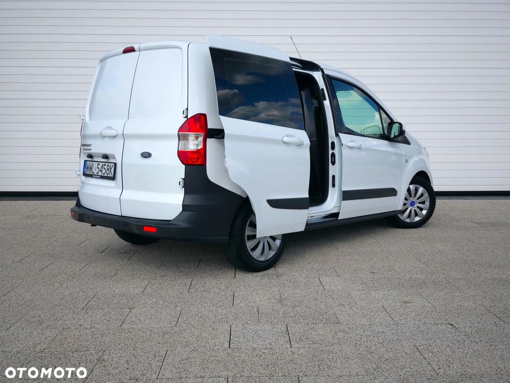 Ford Transit Courier Basis - 10