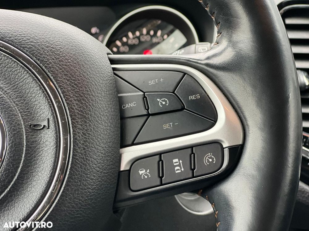 Jeep Compass 2.0 M-Jet 4x4 AT Limited - 19