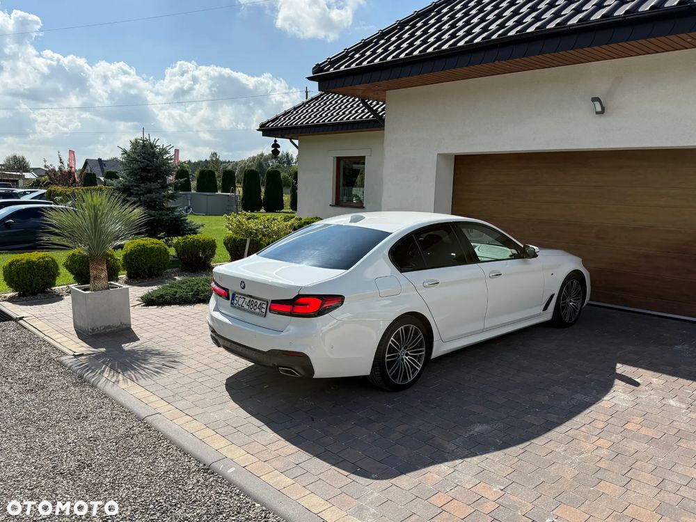 BMW Seria 5 520d xDrive M Sport sport - 36