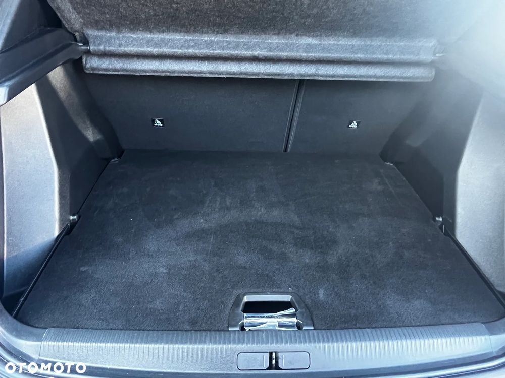 Peugeot 2008 1.2 PureTech GT S&S EAT8 - 27