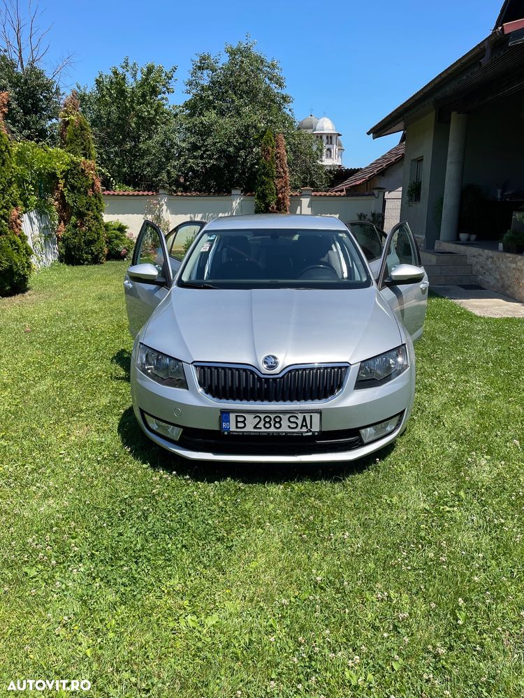 Skoda Octavia 1.6 TDI Ambition - 12