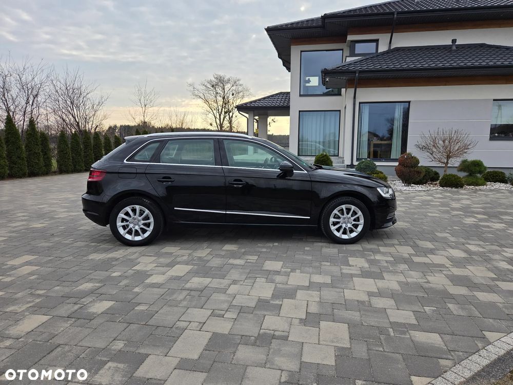 Audi A3 Sportback 1.2 TFSI Attraction - 12