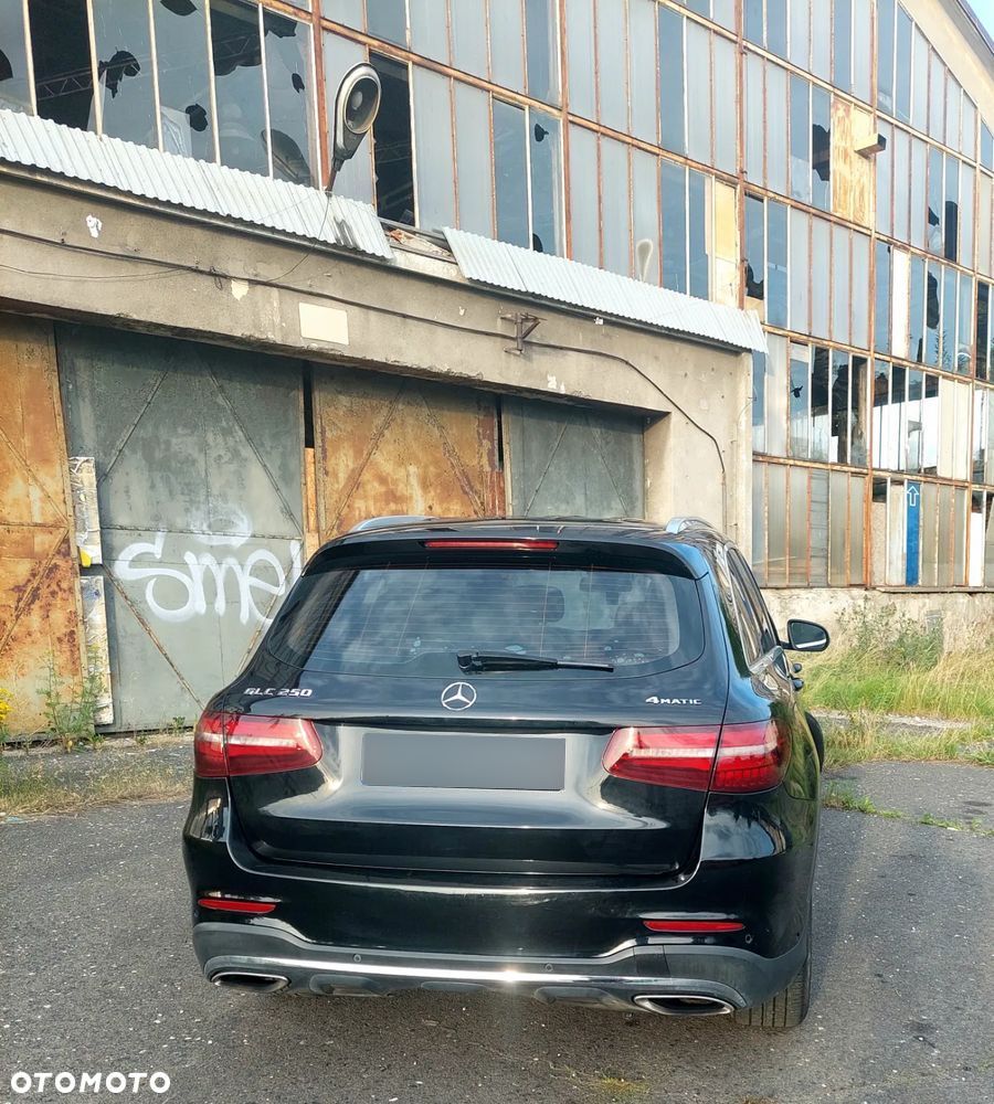 Mercedes-Benz GLC 250 4-Matic - 6