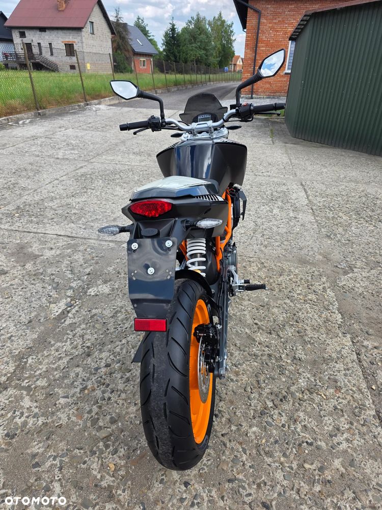KTM Duke 390 - 12