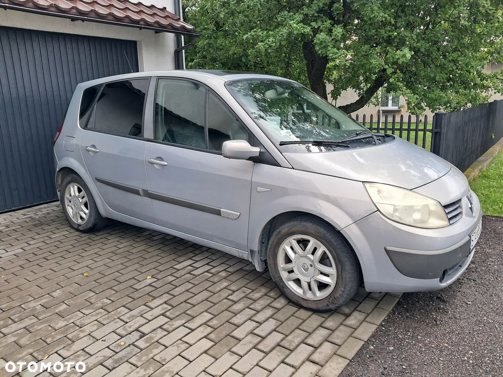 Renault Scenic 2.0 16V Luxe Dynamique - 2