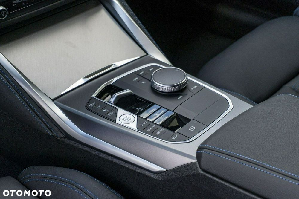 BMW Seria 2 M240i xDrive - 25