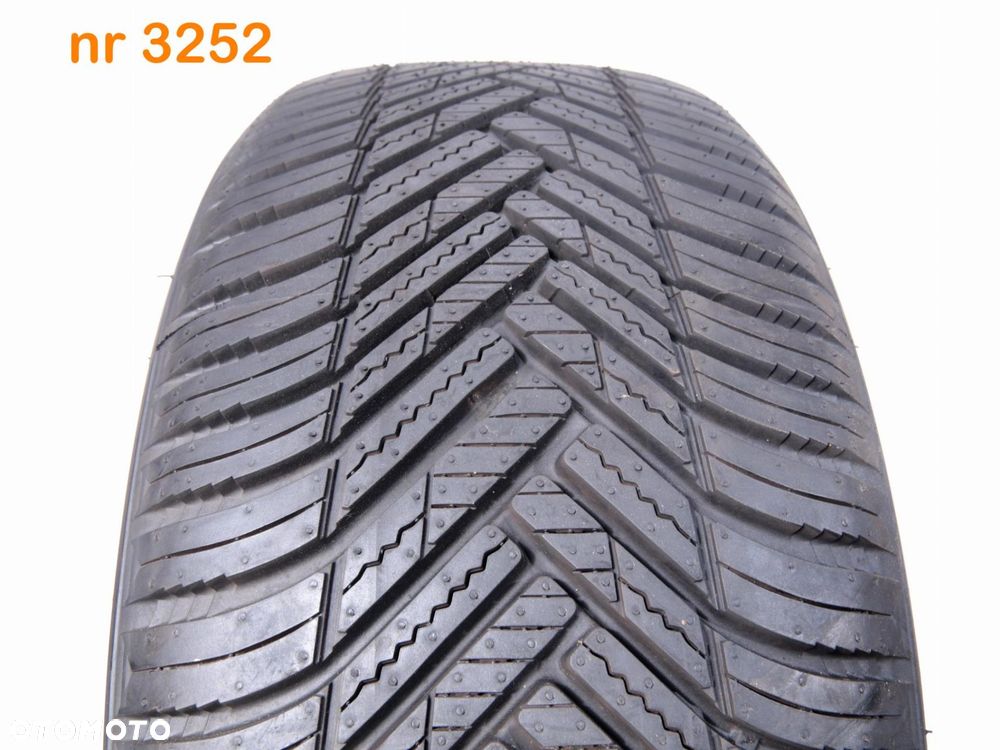 Hankook Kinergy 4S2 H750 215/50 R17 DEMO - 1