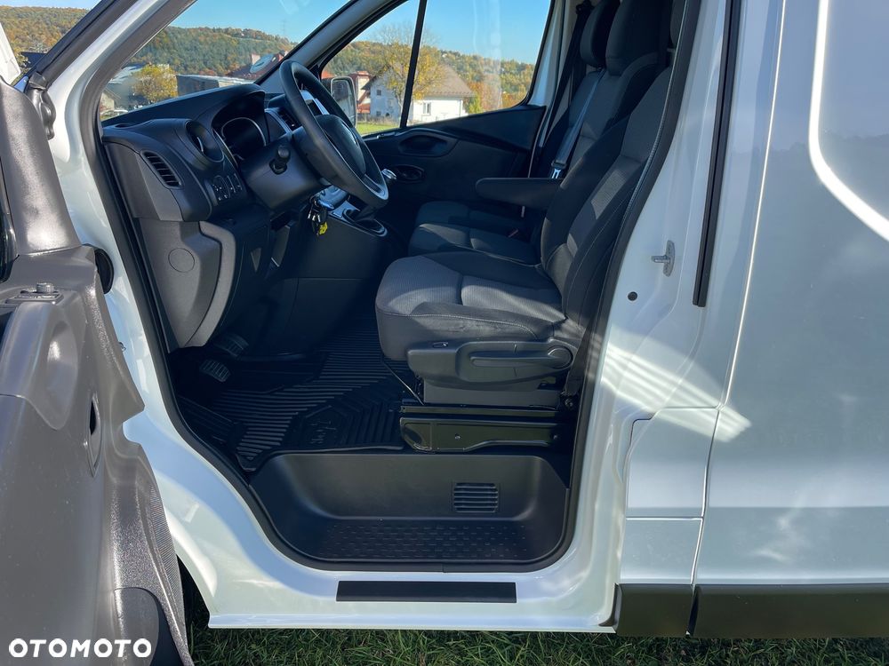 Renault Trafic - 24