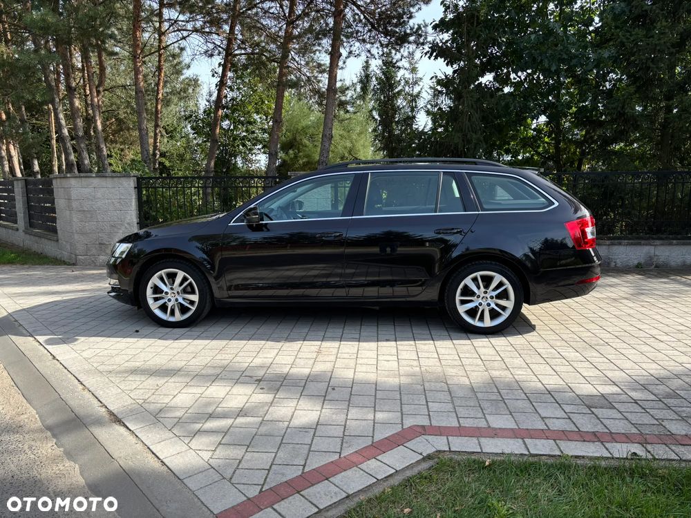 Skoda Octavia 1.5 TSI ACT Style DSG - 8