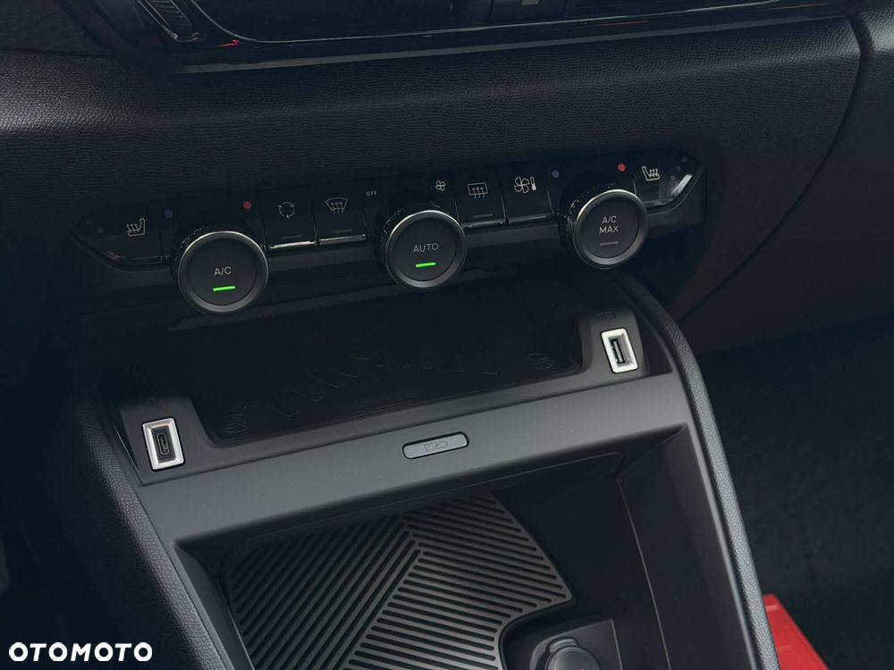 Citroën C4 1.2 mHEV Max eDCT6 - 14