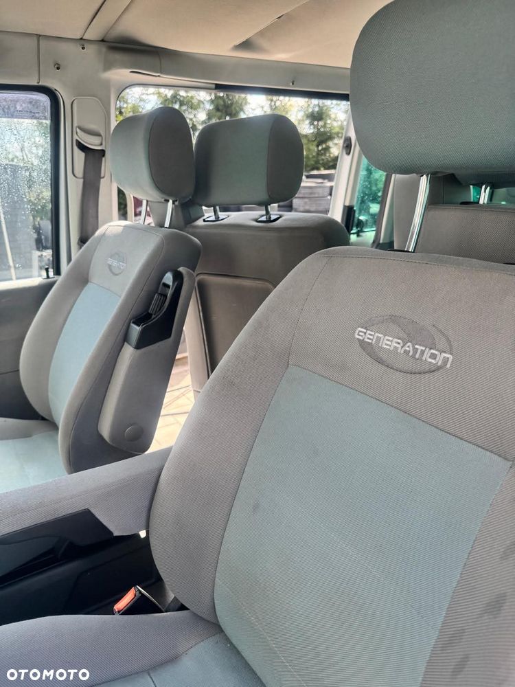 Volkswagen Transporter - 8