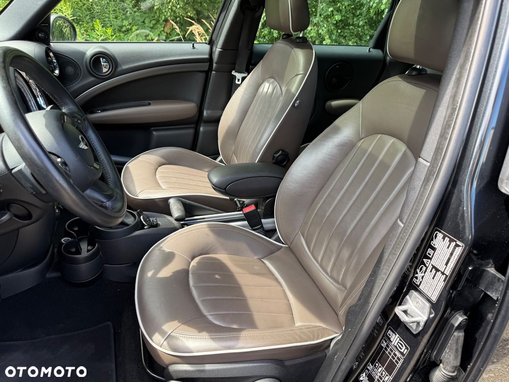 MINI Countryman Cooper SD All4 - 17