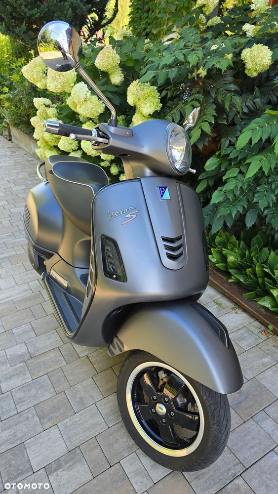 Vespa GTS - 3