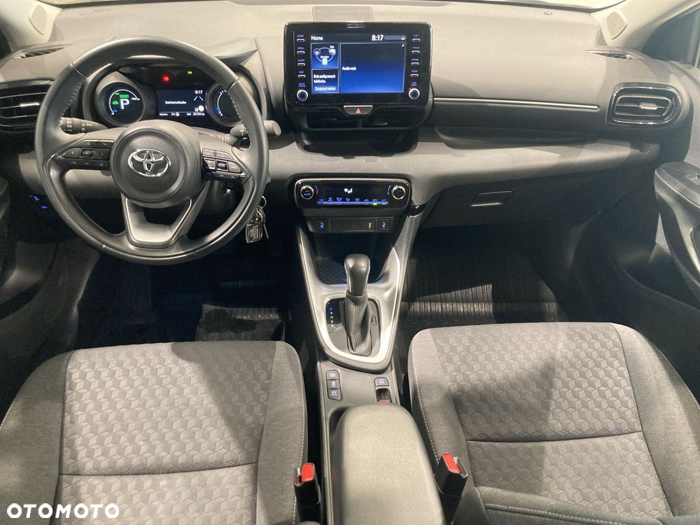 Toyota Yaris - 12