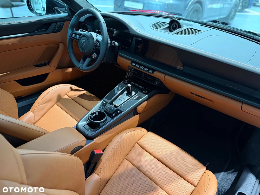 Porsche 911 Turbo S - 34