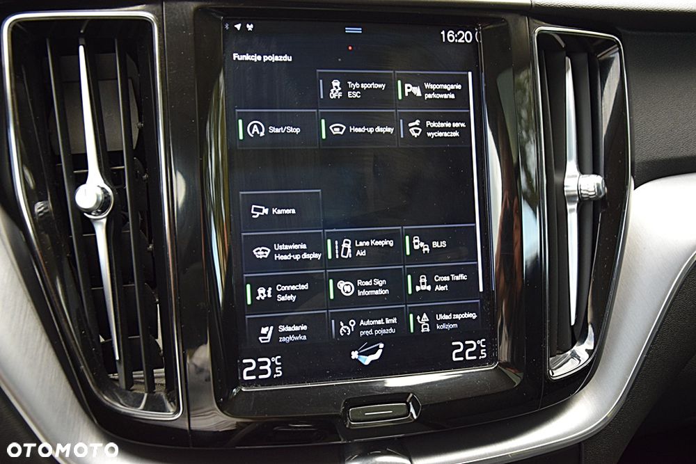 Volvo XC 60 B4 D AWD Geartronic RDesign - 22