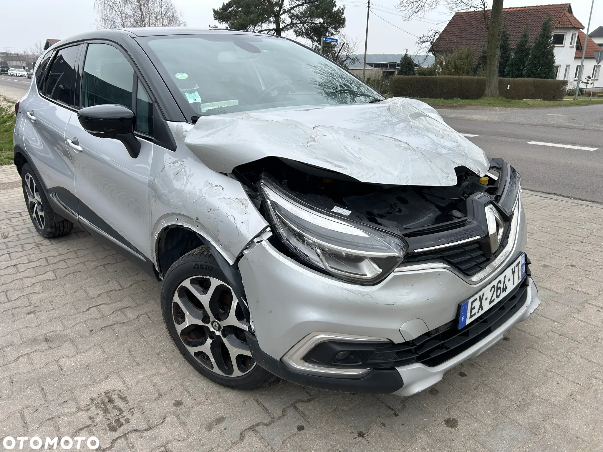 Renault Captur - 36