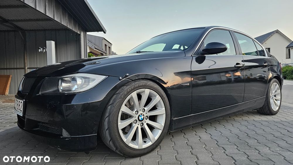 BMW Seria 3 325i - 7