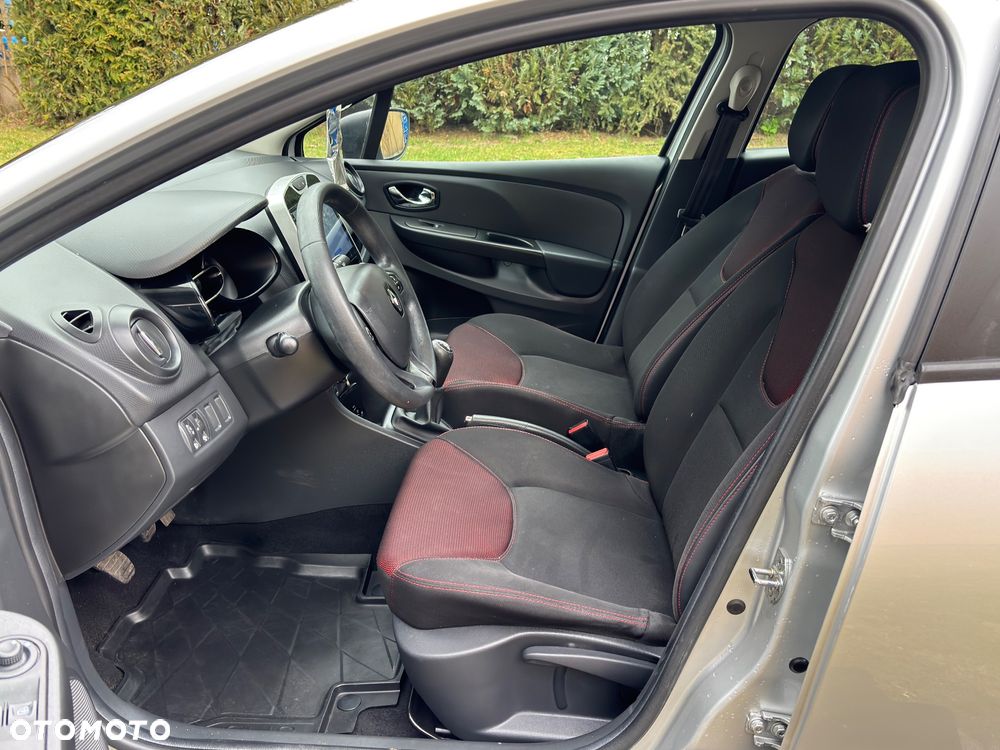 Renault Clio dCi 75 Stop & Start Expression - 22