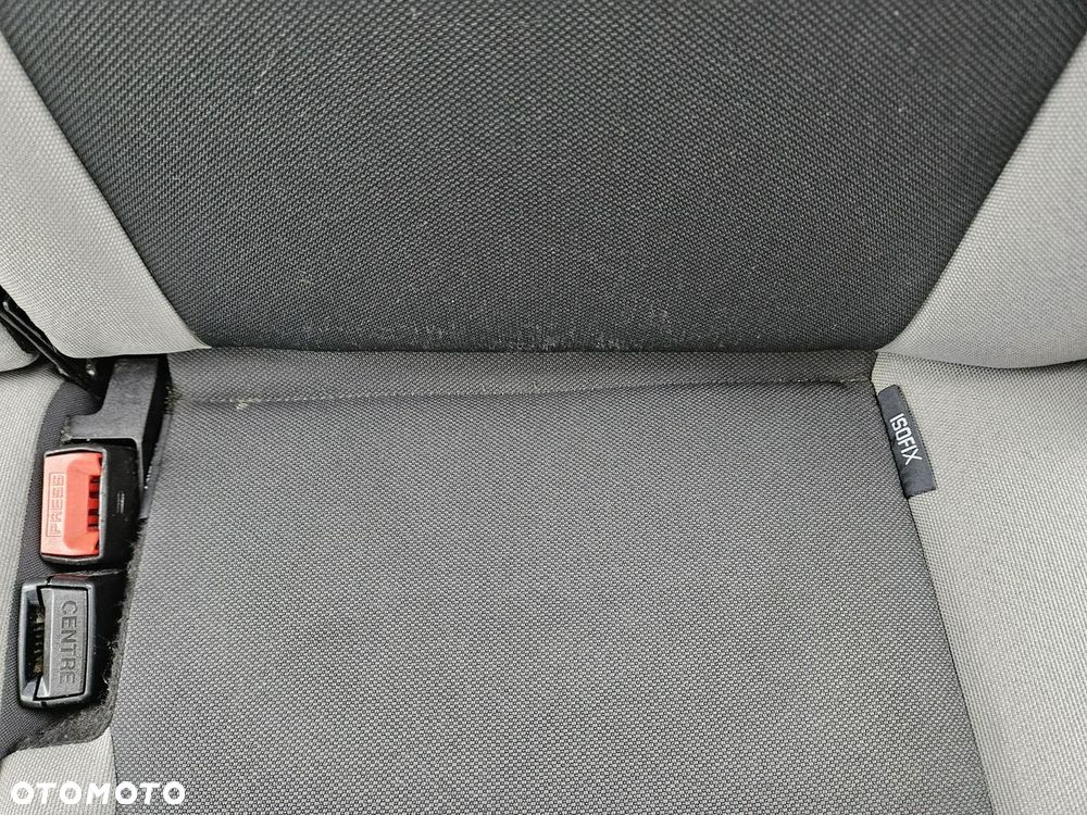Renault Clio - 16