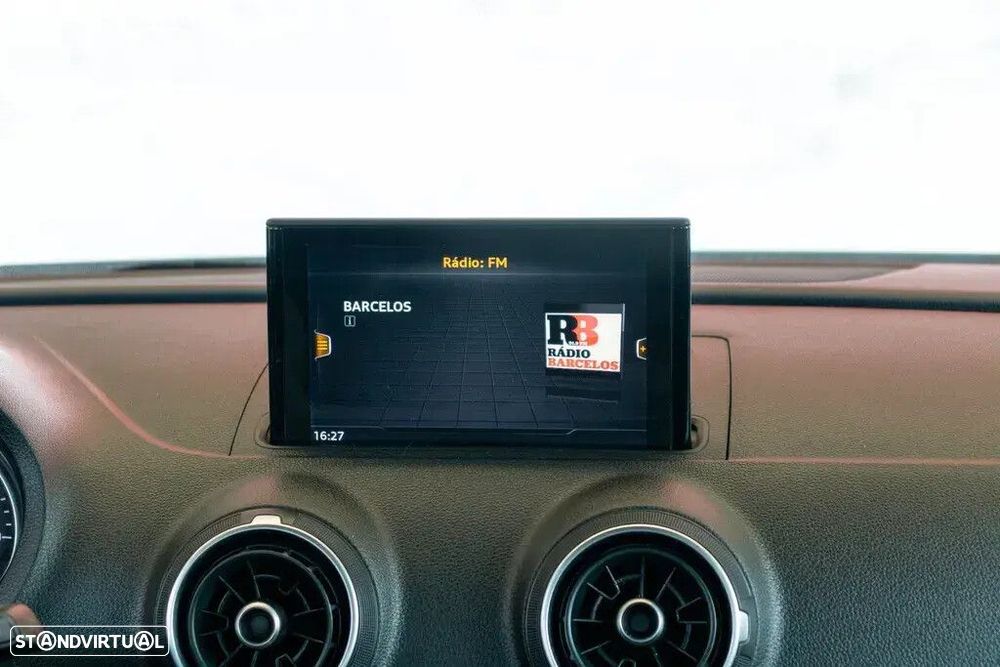 Audi A3 Sportback 1.6 TDI S-line - 13